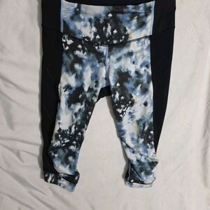 lululemon athletica Blue Tie-Dye Capri Leggings with Black Side Panels